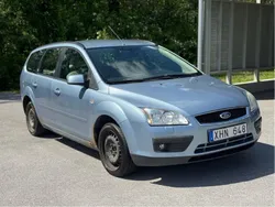 Blå Begagnad 2006 Ford Focus Kombi | 15 000 kr (Marknadspris)