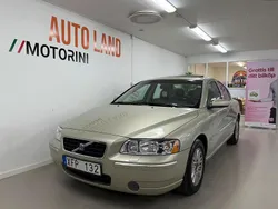 Ljusbrun Begagnad 2005 Volvo S60 Kinetic Sedan | 74 900 kr (Dyr)