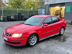 Röd Begagnad 2004 Saab 9-3 Linear Sedan | 19 900 kr (Dyr)