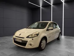 Vit Begagnad 2012 Renault Clio R.S. Halvkombi | 49 900 kr (Marknadspris)