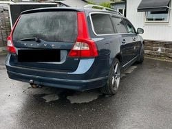 Blå Begagnad 2008 Volvo V70 Summum Kombi | 39 000 kr (Marknadspris)