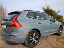 Grå Begagnad 2023 Volvo XC60 Core SUV | 409 000 kr (Superpris)