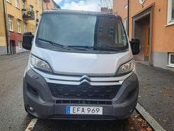 Svart (grå) Begagnad 2016 Citroën Jumper Minibuss | 159 900 kr (Dyr)