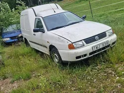 Vit Begagnad 2002 VW Caddy Minibuss | 2 500 kr