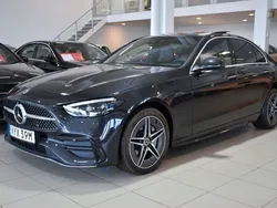 Grå Begagnad 2022 Mercedes C300e AMG Sedan | 699 000 kr