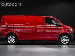 Röd Begagnad 2021 VW T6.1 Van | 398 750 kr (Lite dyr)