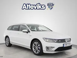 Vit Begagnad 2018 VW Passat GTE Kombi | 204 900 kr (Marknadspris)