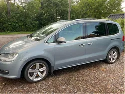 Grå Begagnad 2011 VW Sharan Minibuss | 89 000 kr (Superpris)