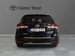 Svart Begagnad 2018 Toyota Auris Touring Sports Kombi | 199 000 kr (Marknadspris)