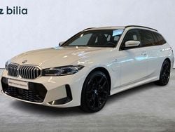 Vit Begagnad 2025 BMW 330 M Sport Kombi | 549 000 kr