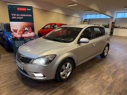 Silver Begagnad 2011 Kia Ceed Halvkombi | 59 900 kr (Marknadspris)