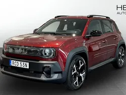 Röd (red) Ny 2025 Renault 4 E-Tech Techno SUV | 434 900 kr