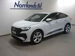 Glaciärvit metallic Begagnad 2024 Audi Q4 Sportback e-tron Proline SUV | 529 900 kr (Superpris)