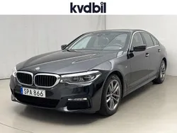 Svart (svart metallic) Begagnad 2018 BMW 530 Comfort Edition Sedan | 319 900 kr (Dyr)