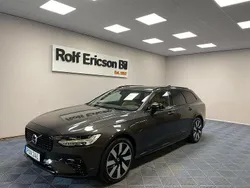 Grå Begagnad 2023 Volvo V90 Ultimate Kombi | 549 500 kr (Marknadspris)