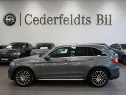 Grå Begagnad 2017 Mercedes GLC220 SUV | 239 900 kr (Marknadspris)