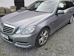 Silver Begagnad 2011 Mercedes E220 Avantgarde Kombi | 50 000 kr