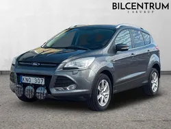 Grå Begagnad 2013 Ford Kuga Trend SUV | 79 900 kr (Marknadspris)