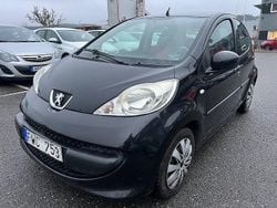Svart Begagnad 2007 Peugeot 107 Halvkombi | 24 999 kr (Marknadspris)