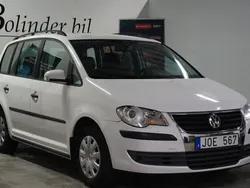 Vit Begagnad 2008 VW Touran Conceptline Minibuss | 48 900 kr (Dyr)