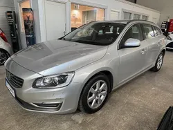 Silver Begagnad 2014 Volvo V60 Momentum Kombi | 134 000 kr (Marknadspris)