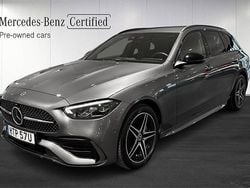 Grå Begagnad 2025 Mercedes C300e AMG line Kombi | 558 900 kr (Marknadspris)
