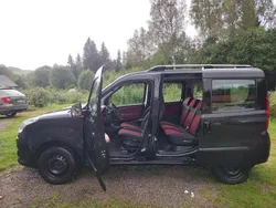 Svart Begagnad 2012 Fiat Doblò Emotion Minibuss | 57 500 kr