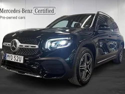Svart Begagnad 2021 Mercedes GLB250 AMG SUV | 419 000 kr