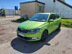 Grön Begagnad 2017 Skoda Fabia Business Line Kombi | 90 000 kr