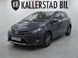Blå Begagnad 2014 Toyota Auris Edition Halvkombi | 124 900 kr (Marknadspris)