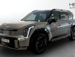 Grå (silver) Begagnad 2025 Kia EV9 GT-Line SUV | 769 900 kr (Bra pris)