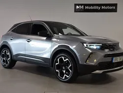 Grå Begagnad 2023 Opel Mokka Ultimate SUV | 228 000 kr (Marknadspris)