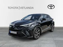 Svart (black mica metallic) Begagnad 2020 Toyota C-HR Edition SUV | 255 000 kr (Marknadspris)
