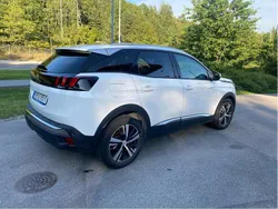 Begagnad 2018 Peugeot 3008 SUV | 200 000 kr (Dyr)