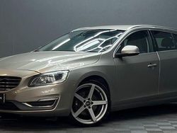 Ljusbrun (brun) Begagnad 2015 Volvo V60 Summum Kombi | 129 900 kr (Bra pris)