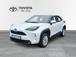 Vit Begagnad 2022 Toyota Yaris Cross Active SUV | 259 000 kr (Marknadspris)