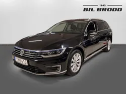 Svart Begagnad 2017 VW Passat Executive Kombi | 199 799 kr (Marknadspris)