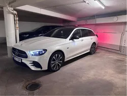 Vit Begagnad 2021 Mercedes E300 AMG Kombi | 278 000 kr (Marknadspris)