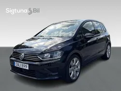 Svart Begagnad 2017 VW Golf VII Halvkombi | 159 800 kr (Marknadspris)
