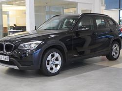 Svart Begagnad 2013 BMW X1 SUV | 139 800 kr (Marknadspris)