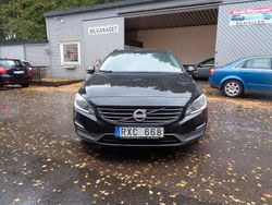 Svart Begagnad 2013 Volvo V60 Kinetic Kombi | 79 900 kr (Marknadspris)