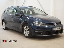 Mörkblå (blå) Begagnad 2015 VW Golf VII R-line Kombi | 119 900 kr (Lite dyr)