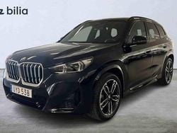Svart Begagnad 2025 BMW X1 SUV | 459 900 kr