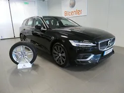 Svart Begagnad 2020 Volvo V60 Inscription Kombi | 289 900 kr (Marknadspris)