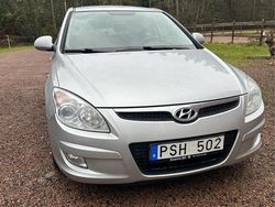 Silver Begagnad 2008 Hyundai i30 Halvkombi | 20 000 kr (Dyr)