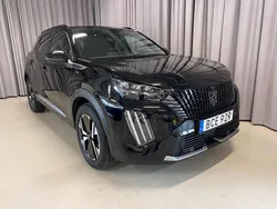 Svart Begagnad 2024 Peugeot 2008 GTi SUV | 249 900 kr (Marknadspris)