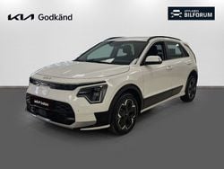 Vit Begagnad 2023 Kia e-Niro SUV | 329 000 kr