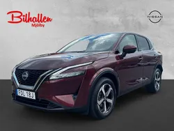 Mörkröd Begagnad 2024 Nissan Qashqai N-Connecta SUV | 319 000 kr (Marknadspris)