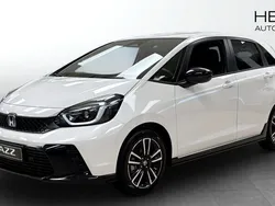 Vit Ny 2024 Honda Jazz Advance Halvkombi | 309 900 kr (Bra pris)