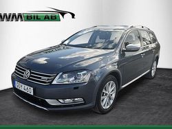 Mörkgrå (grå) Begagnad 2015 VW Passat Alltrack Kombi | 99 000 kr (Marknadspris)